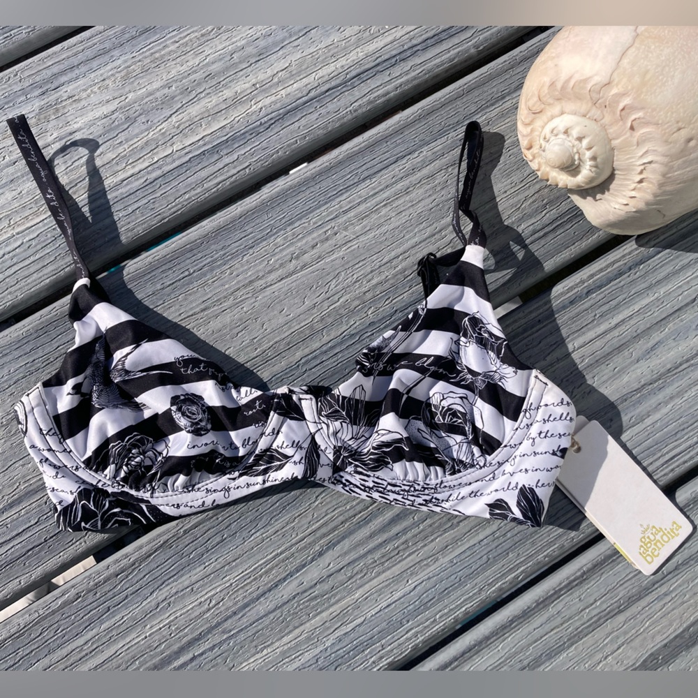 AGUA BENDITA Top - Jessie Thoughts Underwire Triangle Bikini Top - S